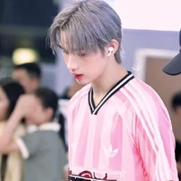 Hong Pichetpong_Thư ký riêng
