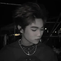 𝓗𝓸𝓪𝓷𝓰 𝓓𝓾𝓬 𝓓𝓾𝔂