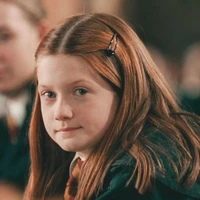 Bonnie Wright
(Ginny Weasley)