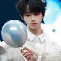 Vương Lỗ Kiệt-anh