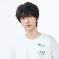 Nhiếp Vĩ Thần