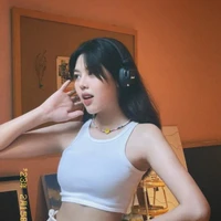 muội ( bạn thân han sara )