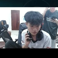 Nguyễn Minh Thuận||Stark