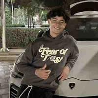 Cristiano Junior( con trai Ronaldo)