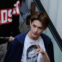 james(chưa xuyên)