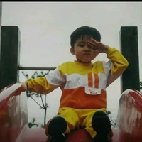 lee sanghyeok "lúc bé"