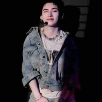 Huỳnh Hoàng Hùng ( Hùng Huỳnh) 