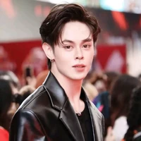 Duy Lân
