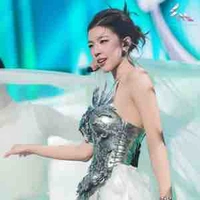 Nguyễn Lê Diễm Hằng [Lamoon]