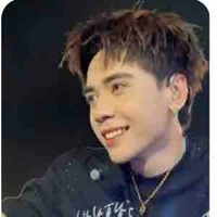 Quang Hùng 
