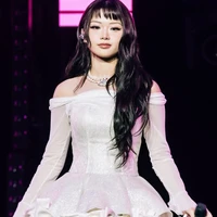 Nguyễn Lê Ngọc Ánh Sáng - Ánh Sáng AZA 