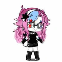 Saraa(oc của con bn)