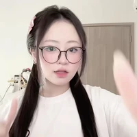 Cat đáng yêu