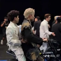 All ( trừ người tùy trường hợp)