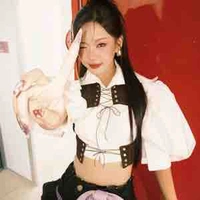 Trần Hoàng Phương Lan(yeolan)