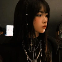 Nguyễn Lê Ngọc Ánh Sáng_Ánh Sáng Aza