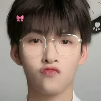 Hoàng Hùng Huỳnh [hùng huỳnh]🐻