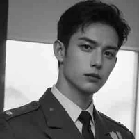 Jung Woo-seok - hạ sĩ Jung
