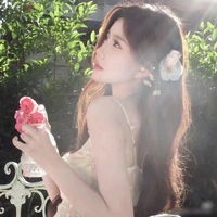 Dư phạm tiểu ái