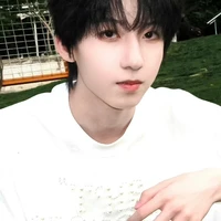 Dương Bác Văn/anh