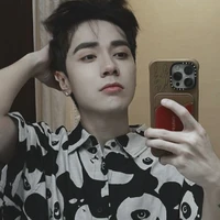 Lê Quang Hùng 