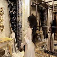 Lam Hách Ngân-mẹ cô