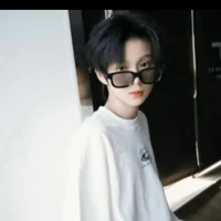 Trần Tư Hãn ( em ruột Dịch Hằng )