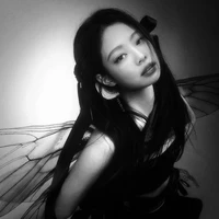 Kim Jennie " nàng "