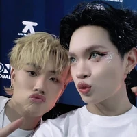 Nhỏ này viết truyện