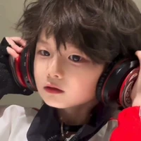 Thẩm Lục Hàn (Khi bé)