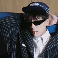 QUANGHÙNGMASTERD