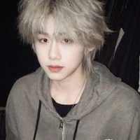 Trần Dịch Hằng(hắn)