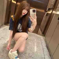 Lục Khả Hân 