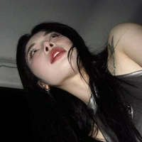 Trần Thảo Linh -lớp trưởng