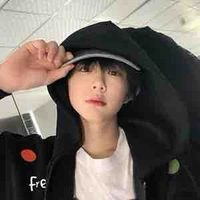 Trần Dịch Hằng |@cyh._.jonathan|