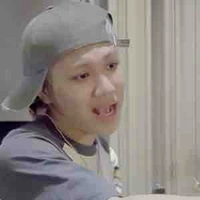 Bé bông đôn lào (hẹ hẹ)