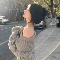 LyLy - cô