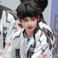 Dương Hàm Bác__Hắn