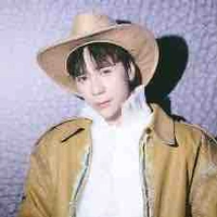 Lê Quang Hùng /Hồng/