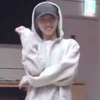 Lee Rujin-Tác giả