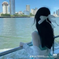 Hà Kiều Trâm (báo trắng)