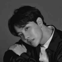 Jung Hoseok (J-hope)