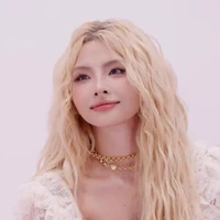 Nguyễn Hiền Mai_Maiquinn