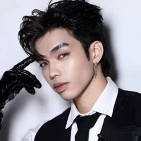 Lê Bin Thế Vĩ - LEZII