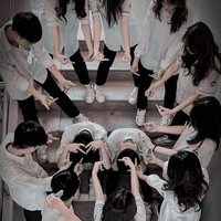 HS tập thể 