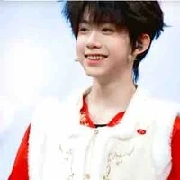 trần dịch hằng cậu