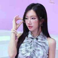 Khương Hoàn Mỹ-Orange