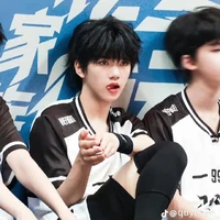 Trương Hàm Thụy _ T
