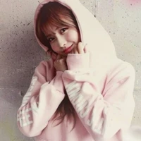 Hirai Momo