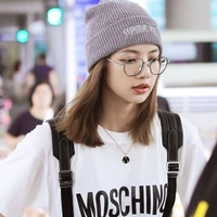 Lalisa Manobanl (Nàng)